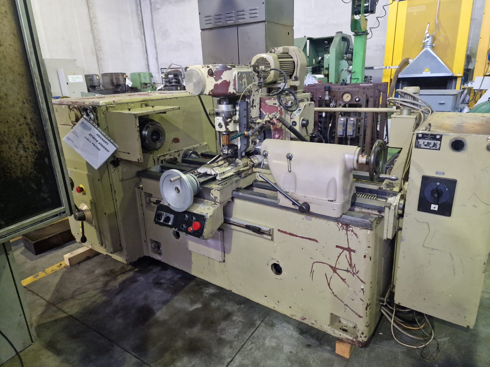  ZFWVG 250X800  1983